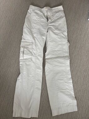 Abercrombie & Fitch Cream Cargo Pants Size 27/4 TALL